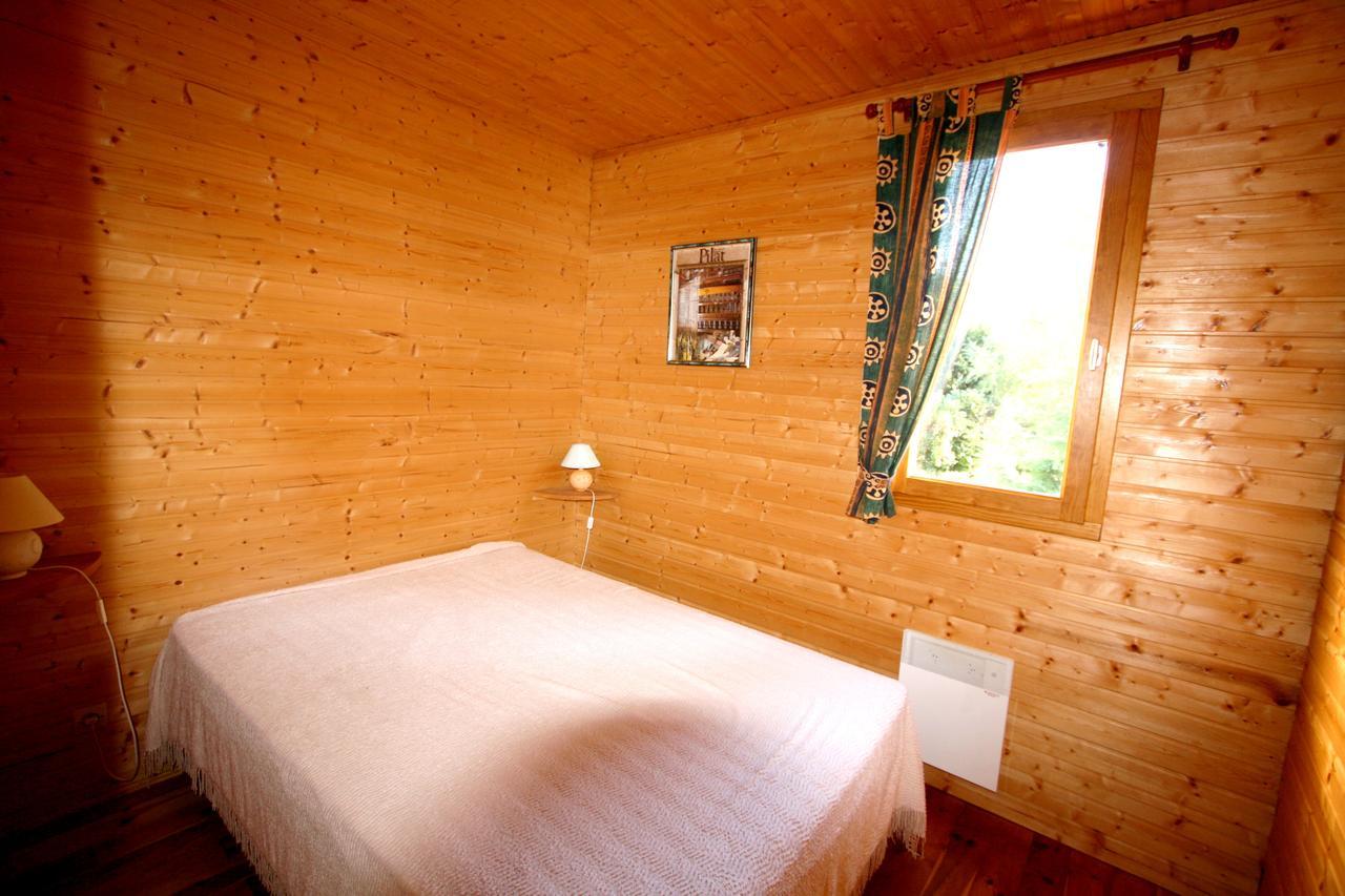 Les Chalets Du Domaine Des Soyeux Saint-Julien-Molin-Molette Kültér fotó