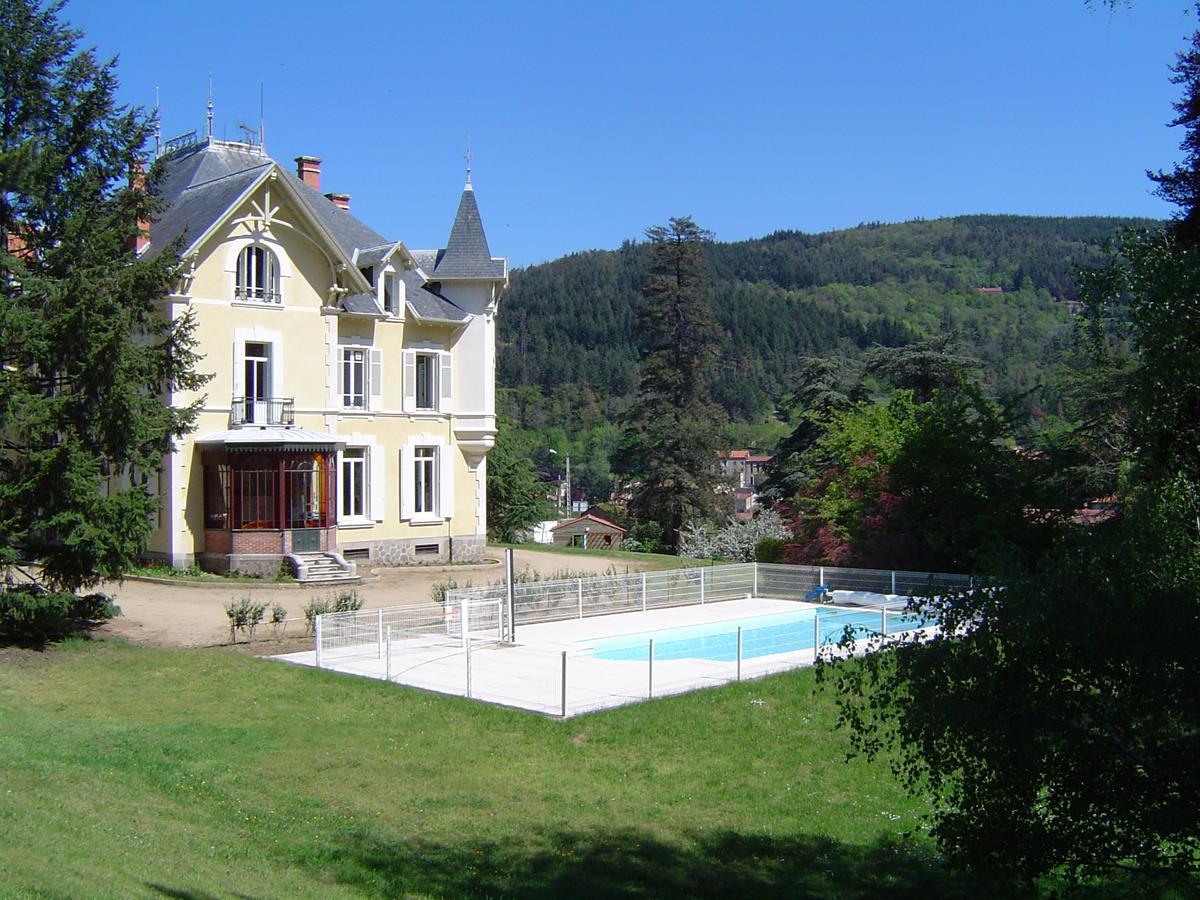 Les Chalets Du Domaine Des Soyeux Saint-Julien-Molin-Molette Kültér fotó